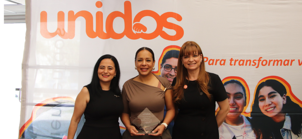 The social organization UNIDOS recognized Fundación Xignux for 25 years of alliance and joint work in favor of the inclusion and development of people with disabilities in Nuevo León.