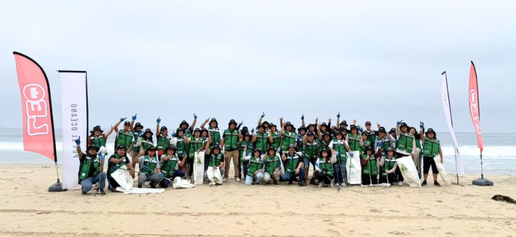 Realizamos limpieza de playas en Tijuana